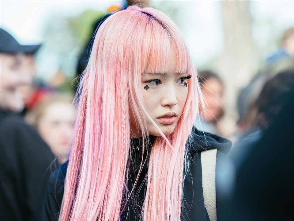 Millennial Pink là màu nhuộm được yêu thích nhất mỗi khi đến mùa hè. Ảnh: Xinhua