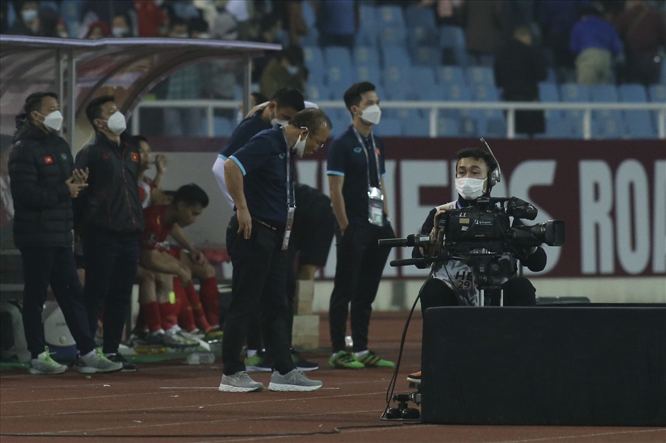 Trận thua trước Oman là lần thứ 8 thầy trò huấn luyện viên Park Hang-seo thất bại ở vòng loại cuối cùng World Cup 2022 khu vực Châu Á.