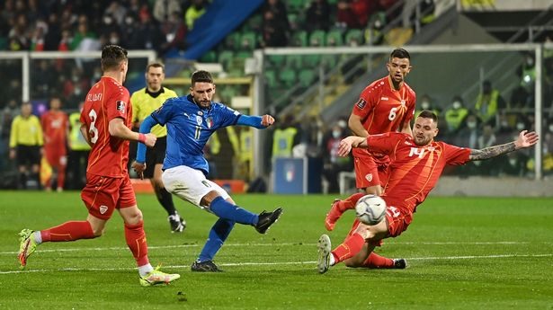 Italia hoàn toàn bất lực trước khung thành đối phương, kéo theo cú sốc lớn mà Bắc Macedonia tạo ra. Ảnh: FIFA