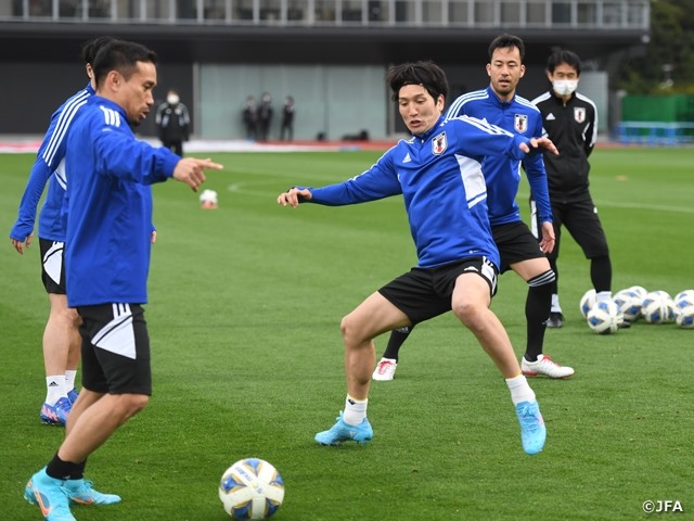 Tuyển Nhật Bản sẽ điều chỉnh nhiều vị trí để đấu tuyển Việt Nam. Ảnh: JFA