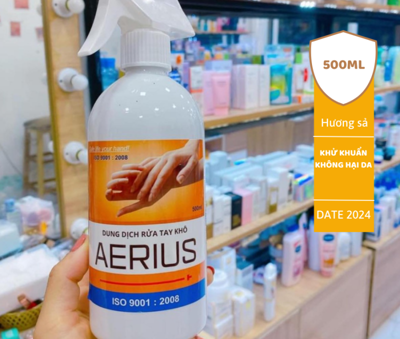 Nước rửa tay khô sát khuẩn AERIUS 500ml được rao bán trên internet với giá 50 nghìn đồng/lọ. Ảnh: IT