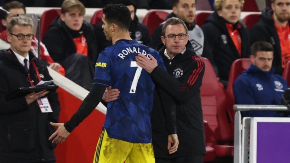 Ronaldo từng có lần tỏ thái độ không vừa ý khi bị Rangnick thay ra. Ảnh: AFP