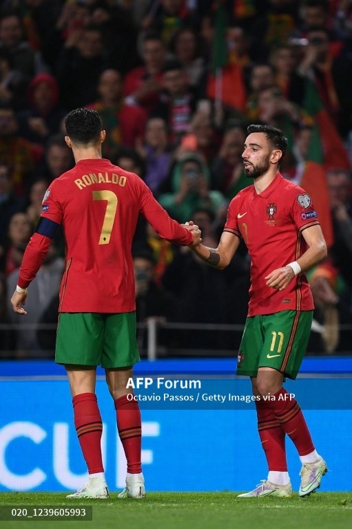 Ronado và các đồng đội xuất sắc đánh bại Bắc Macedonia để giành vé tới World Cup vào tháng 10 tới.    Ảnh: AFP