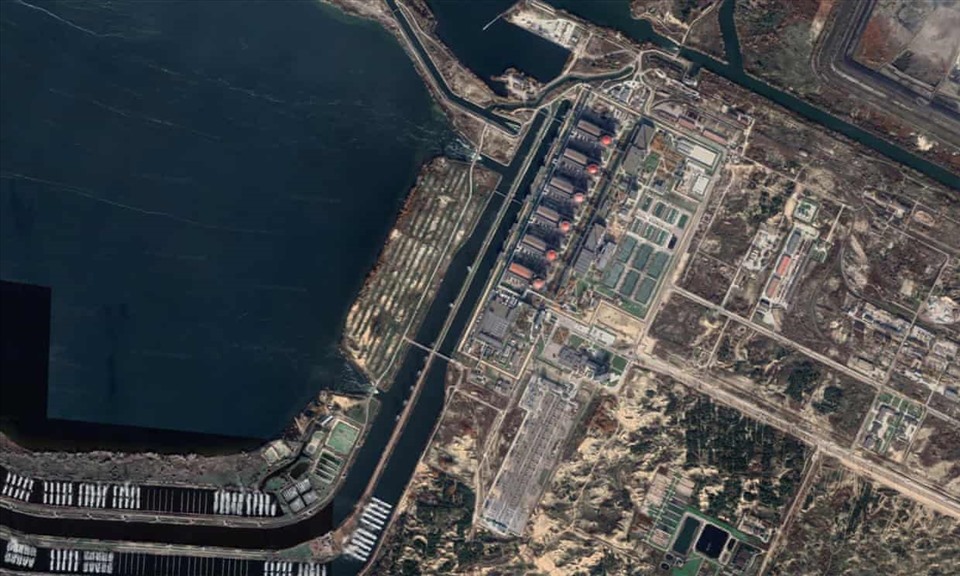 Nhà máy Zaporizhzhia nhìn từ trên không. Ảnh: Google Earth