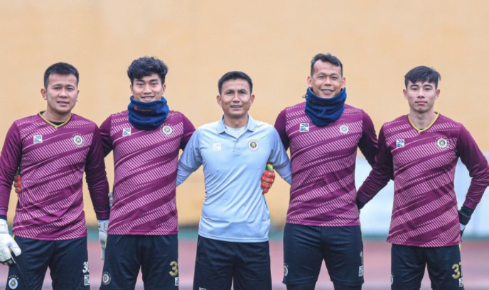 4 thủ môn của câu lạc bộ Hà Nội vẫn chưa thể trở lại tập luyện và thi đấu. Ảnh: HNFC