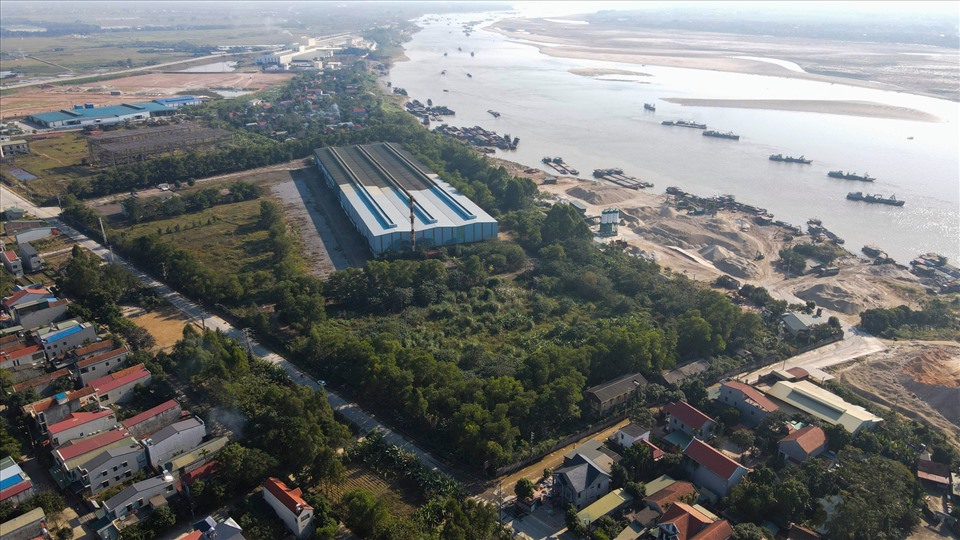Nhà xưởng của Thép Sông Hồng nằm tại phố Đoàn Kết, P. Bạch Hạc, TP Việt Trì, tỉnh Phú Thọ. Ảnh: Q.D.