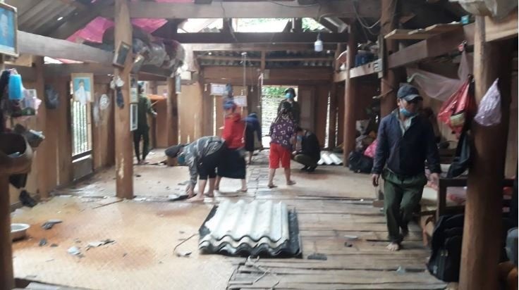 Hơn 400 ngôi nhà ở Sơn La bị thiệt hại do mưa đá, giông lốc.
