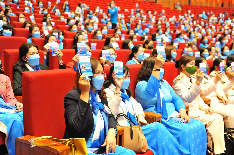 Đại hội đại biểu phụ nữ toàn quốc lần thứ XIII (nhiệm kỳ 2022- 2027) có sự tham dự của 959 đại biểu chính thức và 200 đại biểu khách mời.