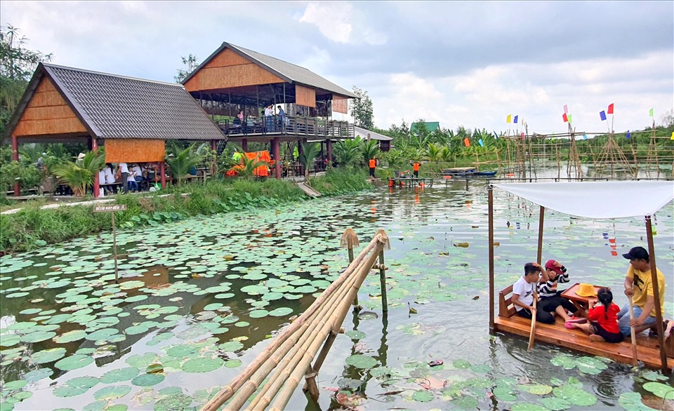 Khu du lịch Hoa Rừng, U Minh, tỉnh Cà Mau. Ảnh: Nhật Hồ