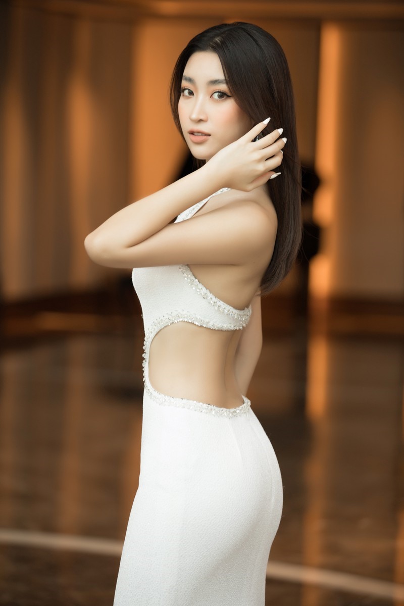Hoa hậu Đỗ Mỹ Linh được cho là đang hẹn hò với thiếu