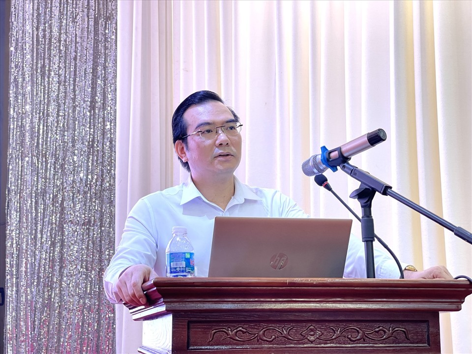 Đồng chí Nguyễn Minh Chung truyền đạt tại Hội nghị. Ảnh: Hà Anh