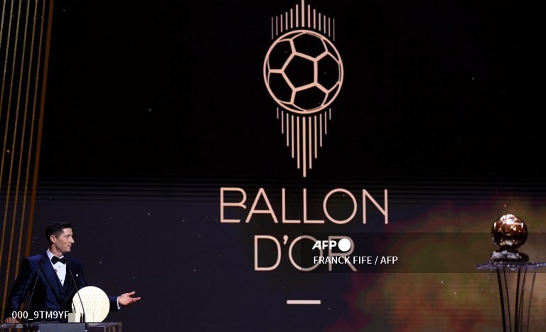 Lewandowski đã có những lời phát biểu không hay về Messi sau buổi lẽ trao giải thưởng Ballan Dor 2021.    Ảnh: AFP