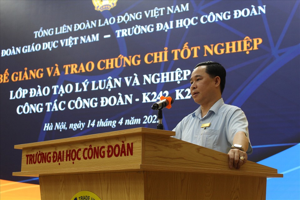 Ông Lê Mạnh Hùng phát biểu tại chương trình.