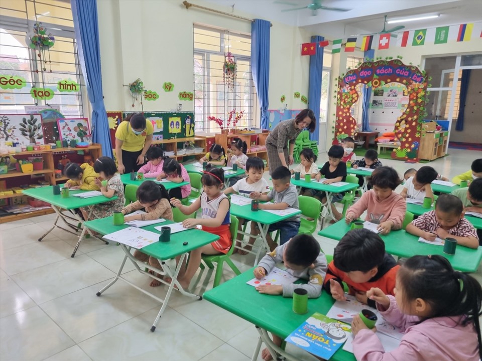 Thiếu hụt giáo viên đang là nỗi lo của các cơ sở giáo dục mầm non trên địa bàn tỉnh Ninh Bình. Ảnh: NT
