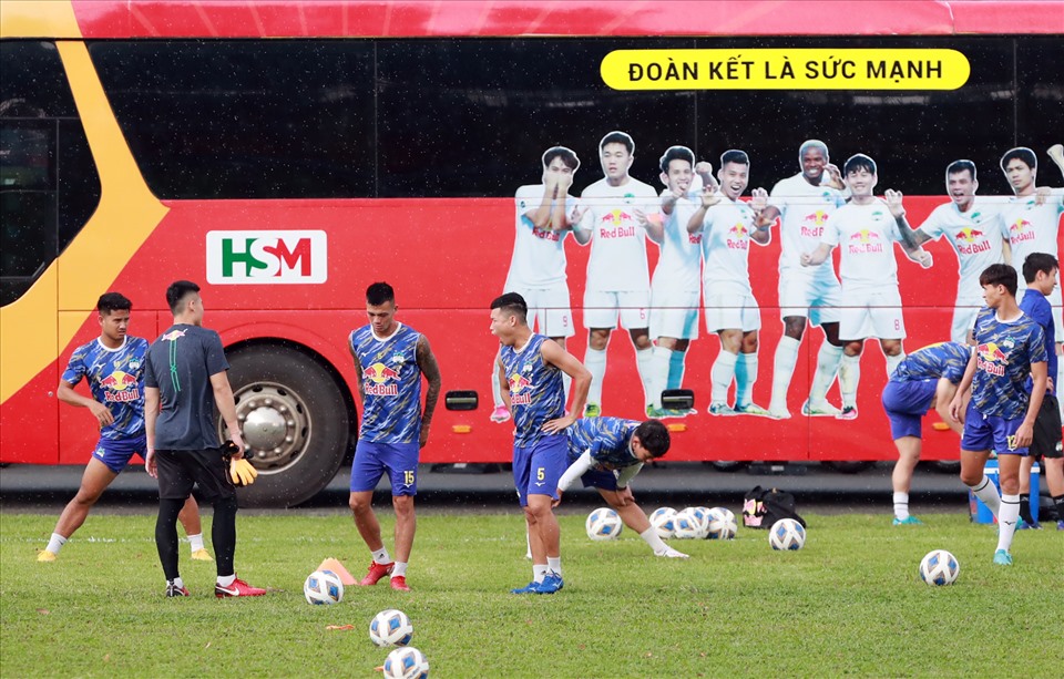 heo lịch, Hoàng Anh Gia Lai sẽ đá trận đầu tiên ở AFC Champions League 2022 vào ngày 16.4. Đối thủ của thầy trò ông Kiatisak là đại diện đến từ J.League - Yokohama F. Marinos.