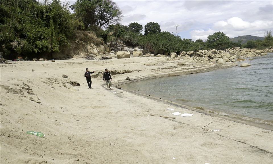Bãi cát được xem là một điểm đến thú vị đối với nhiều du khách.