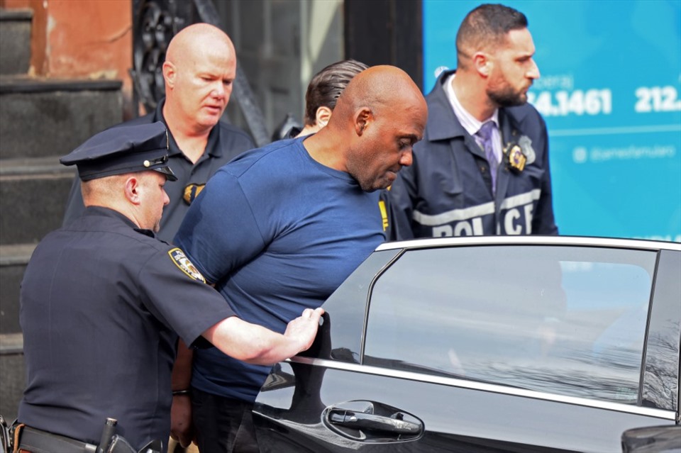 Arrest suspect Frank James in connection with shooting at New York subway station.  Photo: AFP