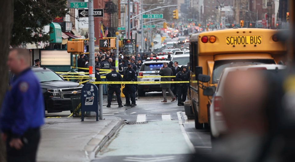   Shooting in the New York subway on April 12, 2022.  Photo: AP Wednesday, April.  12, 2022, in New York.  (AP Photo / Kevin Hagen).  (AP)