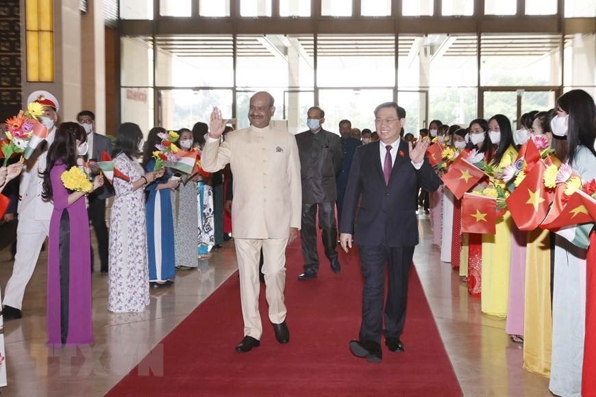 Lễ đón và hội đàm giữa Chủ tịch Quốc hội Vương Đình Huệ và Chủ tịch Hạ viện Ấn Độ Om Birla diễn ra chiều 19.4 tại Nhà Quốc hội. Ảnh: TTXVN