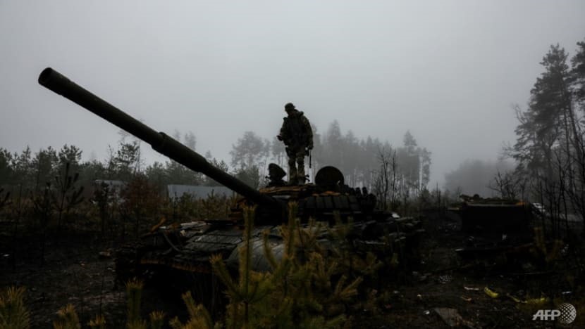 Ukraina cho biết, các lực lượng Nga đang rút nhanh khỏi các khu vực phía bắc xung quanh thủ đô Kiev và thành phố Chernihiv. Ảnh: AFP
