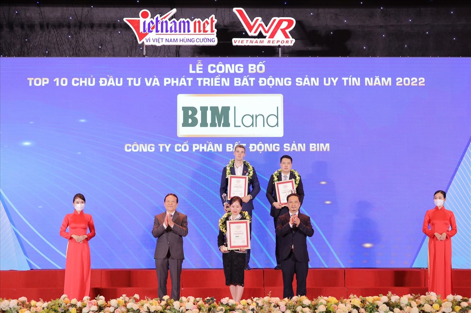 BIM Group lần thứ 4 liên tiếp có mặt trong TOP 10 Chủ đầu tư BĐS Việt Nam uy tín