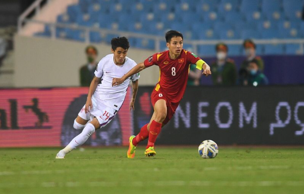 Đỗ Hùng Dũng có tên trong đội hình xuất phát U23 Việt Nam đấu U20 Hàn Quốc. Ảnh: VFF