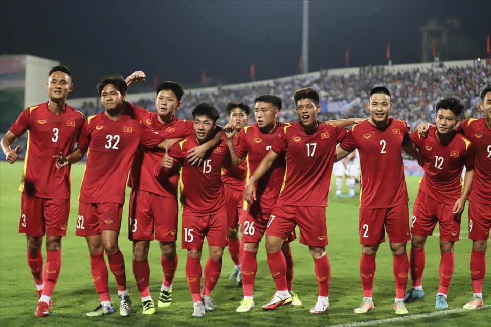 U23 Việt Nam có hàng loạt sự thay đổi trong  đội hình xuất phát so với trận đấu lượt đi với U20 Hàn Quốc. Ảnh: Minh Đúc