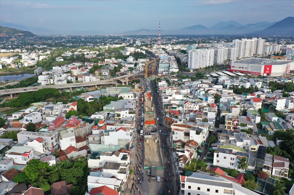 Ngày 30.6, Thanh tra Chính phủ công khai công bố kết luận thanh tra về việc chấp hành chính sách, pháp luật liên quan đến các dự án BT sử dụng quỹ đất thanh toán tại khu vực sân bay Nha Trang. Riêng dự án Nút giao thông Ngọc Hội, đến thời điểm công bố kết luận thanh tra, khối lượng thực hiện hợp đồng BT 410/1.250 tỉ đồng (đạt gần 33% khối lượng).