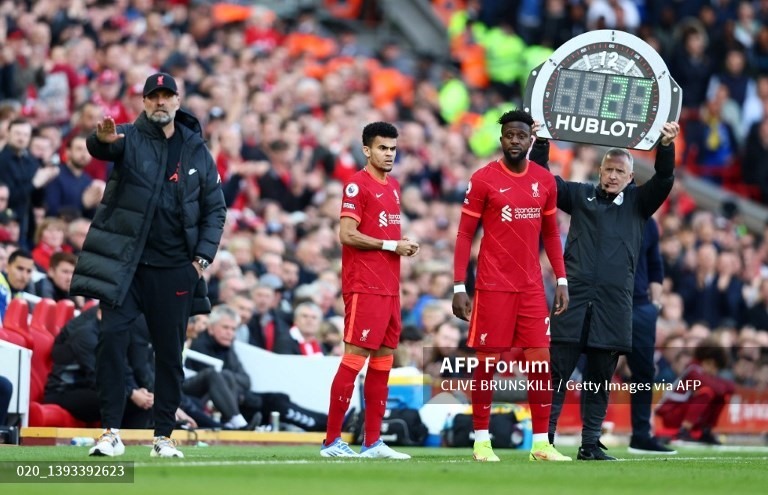 Trong thế trận bế tắc, Jurgen Klopp đã có những thay đổi nhân sự xuất sắc để đội nhà có 2 bàn thắng. Ảnh: AFP