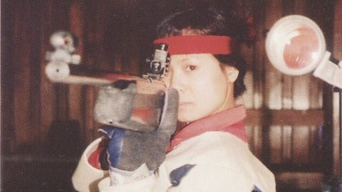 Nữ xạ thủ Ngô Ngân Hà là cái tên xuất sắc nhất của đoàn thể thao Việt Nam tại SEA Games 1989. Ảnh: Tư liệu