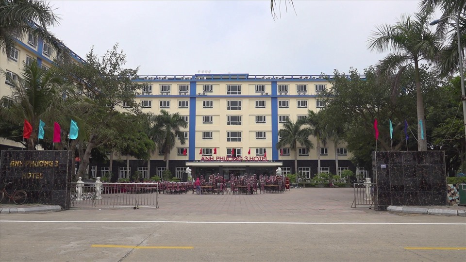 Nhiều khách sạn tại biển Hải Tiến (huyện Hoằng Hóa) “cháy phòng” dịp nghỉ lễ 30.4 và 1.5 sắp tới. Ảnh: Q.D