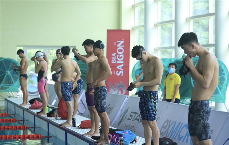 Sau chuyến tập huấn 2 tháng tại Hungary, tuyển bơi Việt Nam về nước và tiếp tục tập luyện tại Cung thể thao dưới nước, từ đây cho đến khi SEA Games 31 chính thức khởi tranh.