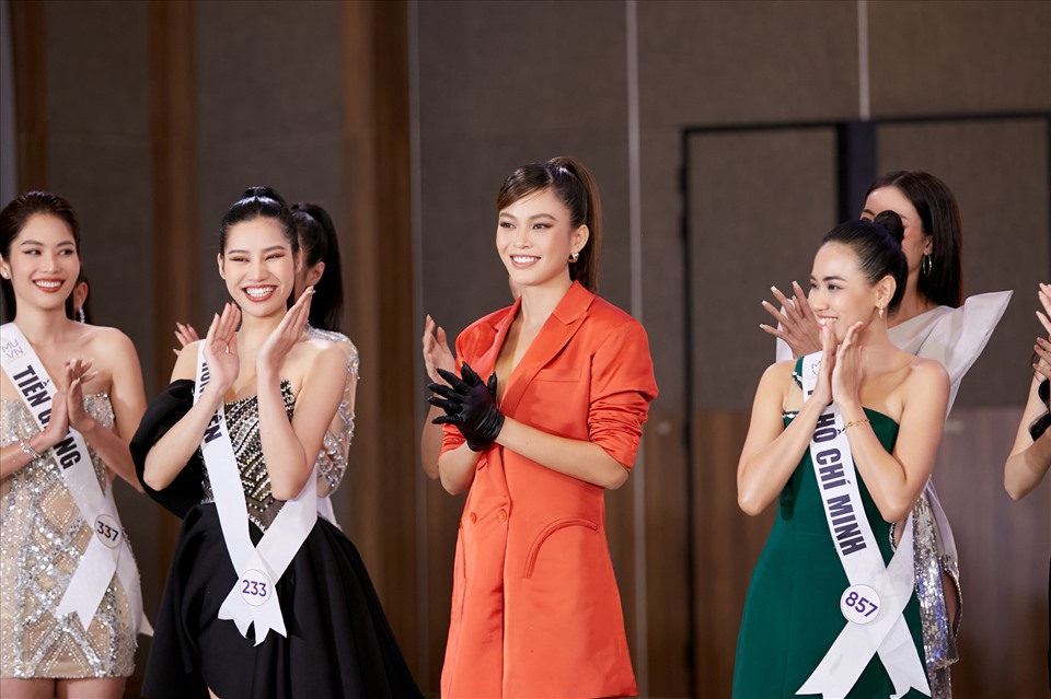 Các thí sinh Hoa hậu Hoàn vũ Việt Nam