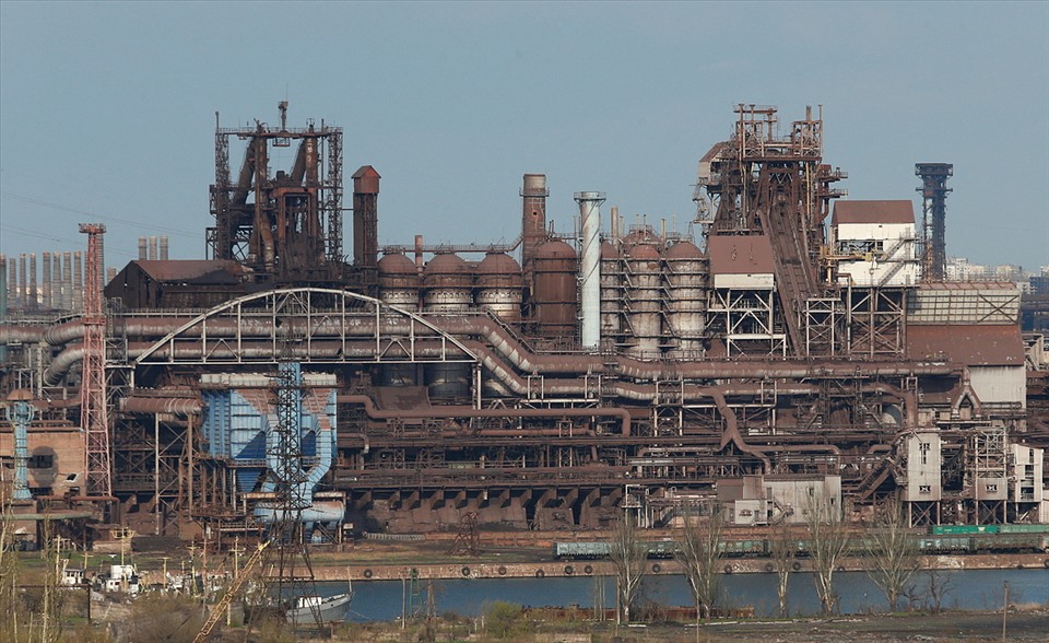 Azovstal Steel Plant in Mariupol April 22.  Photo: Reuters