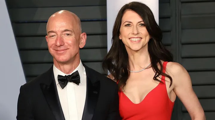 Hậu ly hôn, tỉ phú Amazon Jeff Bezos mất tài sản, danh tiếng và người đồng hành cùng ông suốt 25 năm. Ảnh: FilmMagic.