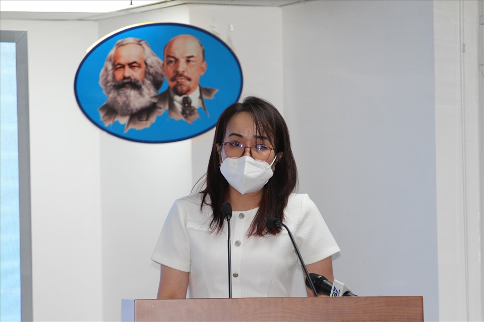 Bà Lê Thiện Huỳnh Như - Phó Chánh văn phòng Sở Y tế TPHCM.  Ảnh: Thành Nhân