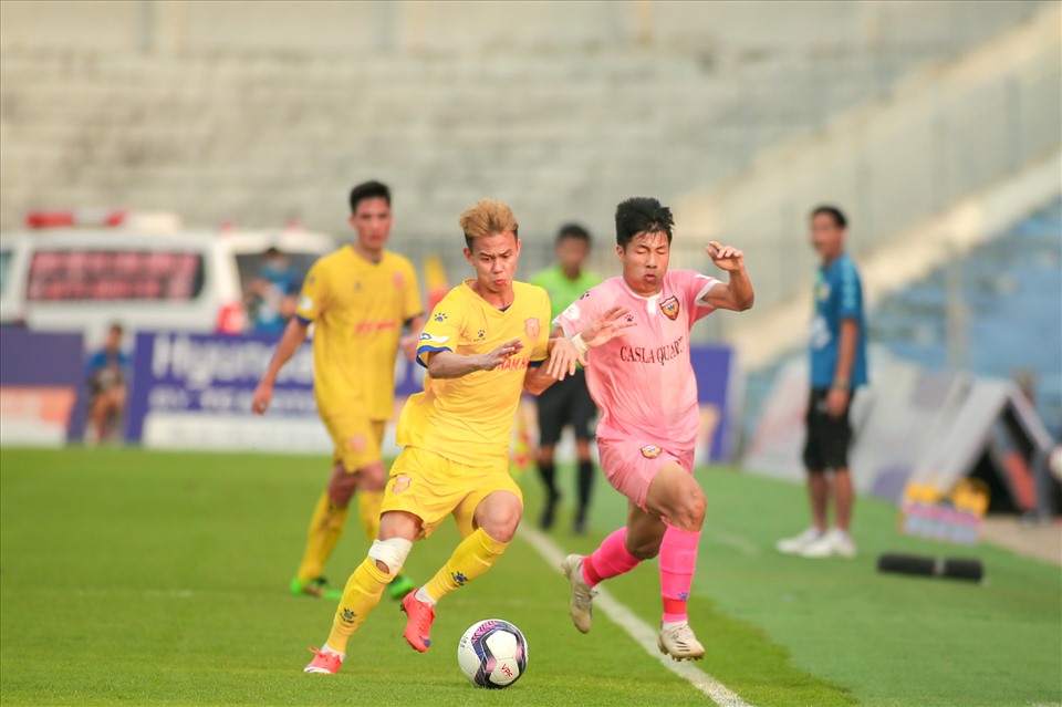Hồng Lĩnh Hà Tĩnh tiếp đón Nam Định trên sân nhà tại vòng loại Cúp Quốc gia 2022. Ảnh: VPF
