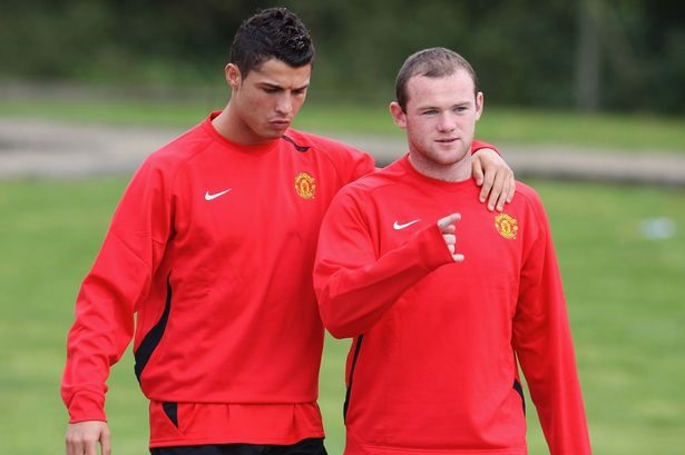 Rooney và Ronaldo khá thân thiết ở Man United trước đây. Ảnh: Manchester United