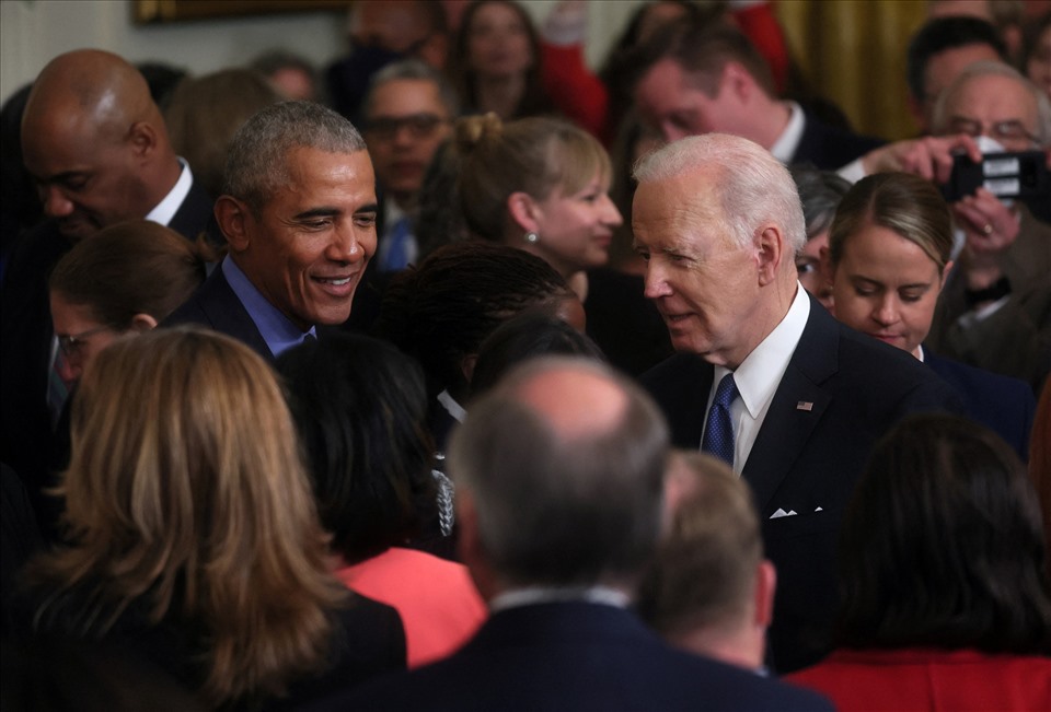 Ông Biden và ông Obama trong sự kiện ngày 5.4. Ảnh: AFP
