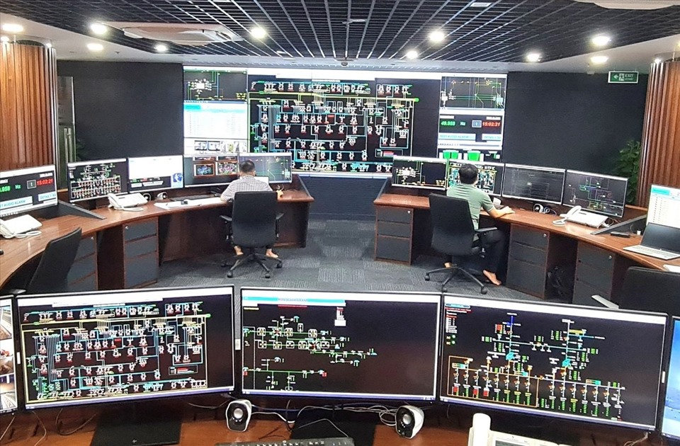 Trung tâm điều khiển điện thứ hai của EVNHCMC. Ảnh: Đức Long