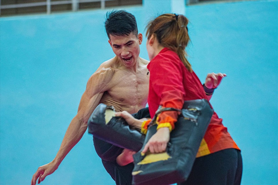 So với kỳ SEA Games cách đây 3 năm, luật thi đấu Pencak Silat tại Đại hội Thể thao Đông Nam Á lần thứ 31 có sự thay đổi đáng kể. Huấn luyện viên Nguyễn Văn Hùng các các vận động viên trong thời gian qua đã có sự thích ứng tốt. Giải vô địch Đông Nam Á vừa qua cũng là một bài thử nghiệm với các tuyển thủ.