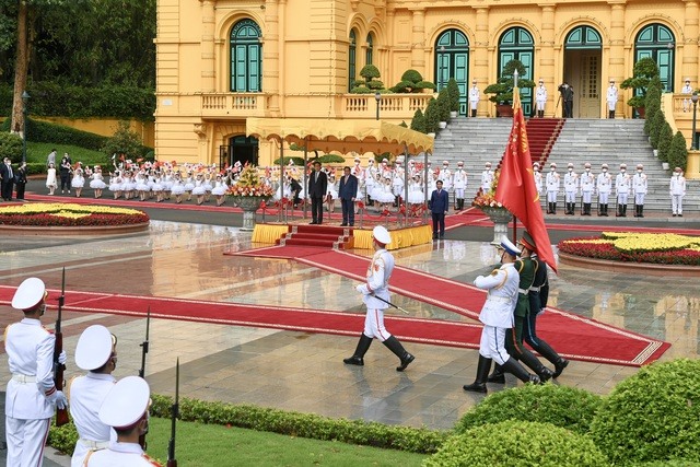 Hình ảnh trong lễ đón Thủ tướng Nhật Bản thăm Việt Nam. Ảnh: VGP
