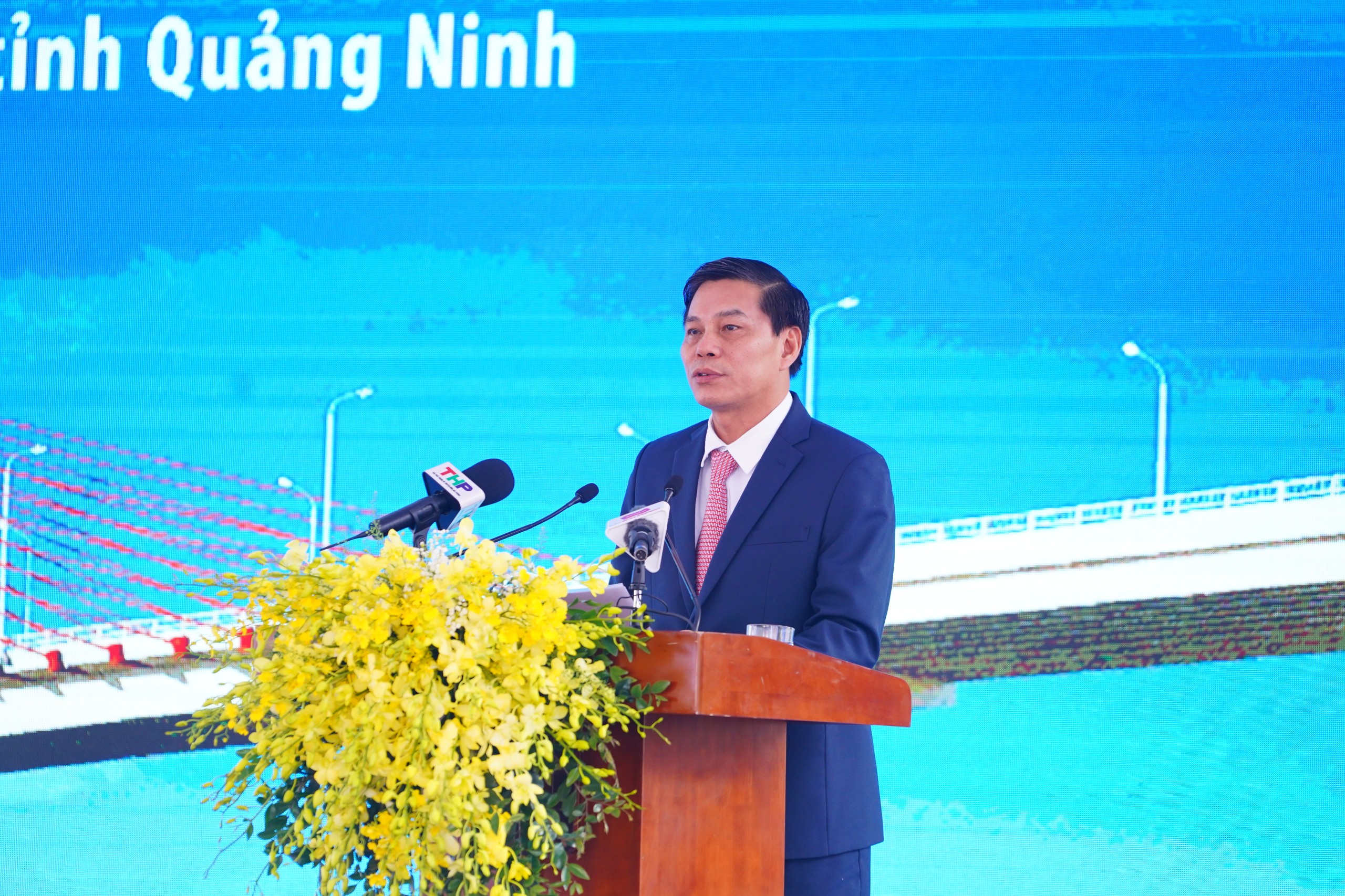 Chủ tịch UBND TP.Hải Phòng tại lễ khởi công xây dựng cầu Bến Rừng