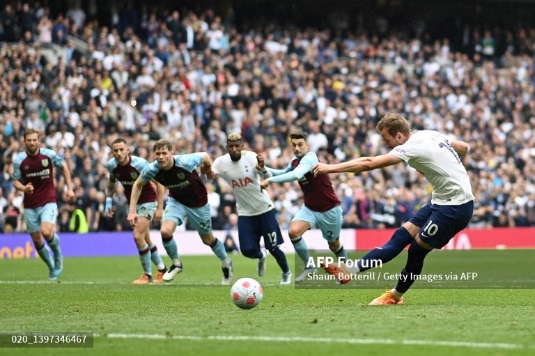 Harry Kane không mắc bất kì sai lầm nào trên chấm 11m. Ảnh: AFP