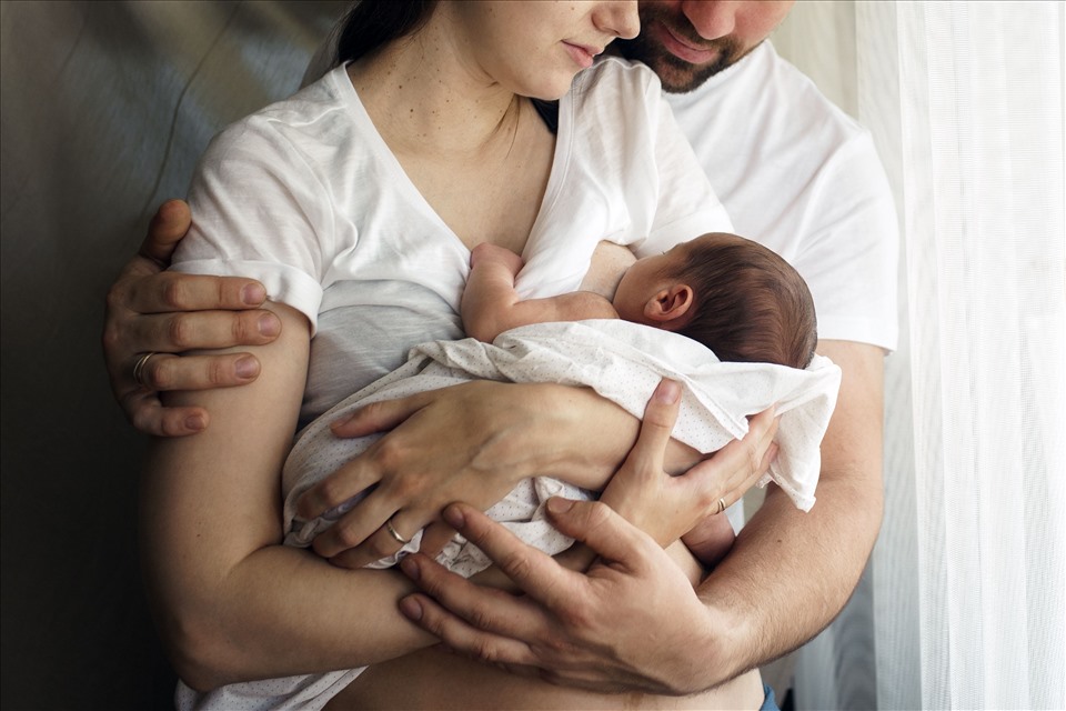 Các rối loạn tâm lý sau sinh cần được các bà mẹ và gia đình nhìn nhận khách quan, nghiêm túc. Ảnh: Shutterstock.