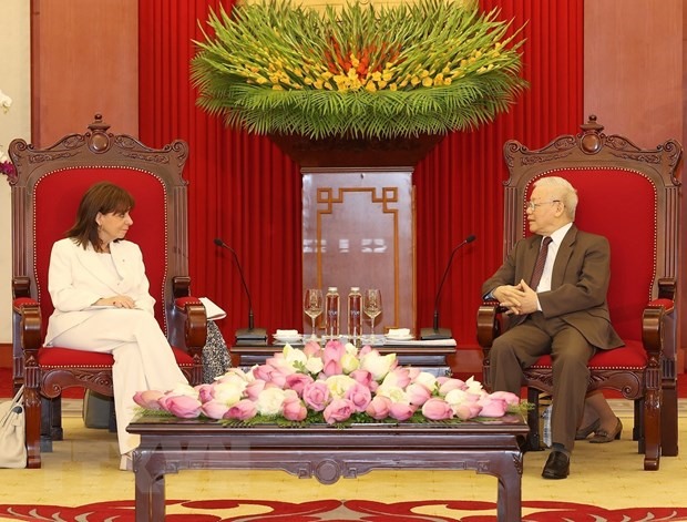 Tổng Bí thư Nguyễn Phú Trọng trao đổi với Tổng thống Hy Lạp những định hướng lớn cho quan hệ hợp tác song phương trong các lĩnh vực. Ảnh: TTXVN