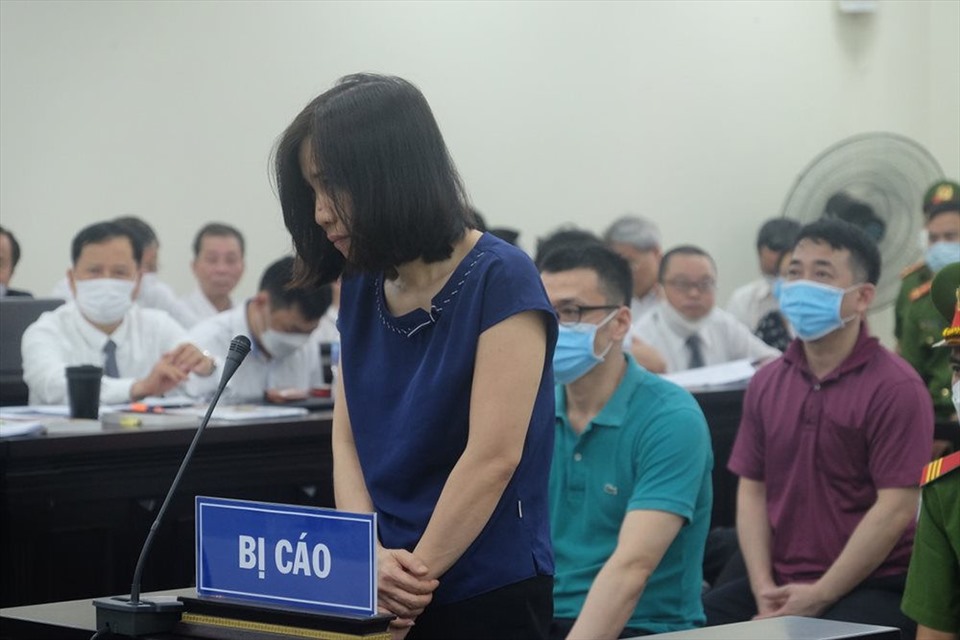 Bị cáo Nguyễn Thị Thu Thuỷ tại phiên toà. Ảnh: C.Hùng