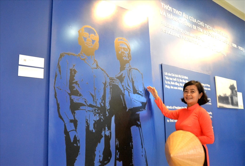 Và hình ảnh về cuộc “gặp gỡ lịch sử” giữa Chủ tịch Hồ Chí Minh và thân sinh của người tại Bình Định. Ảnh: LT