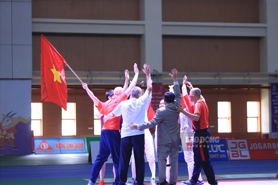 Theo HLV trưởng Phạm Anh Tuấn, đây là thành quả xứng đáng cho đấu kiếm Việt Nam khi có sự cố gắng, vượt qua khó khăn để chuẩn bị tốt cho SEA Games 31.