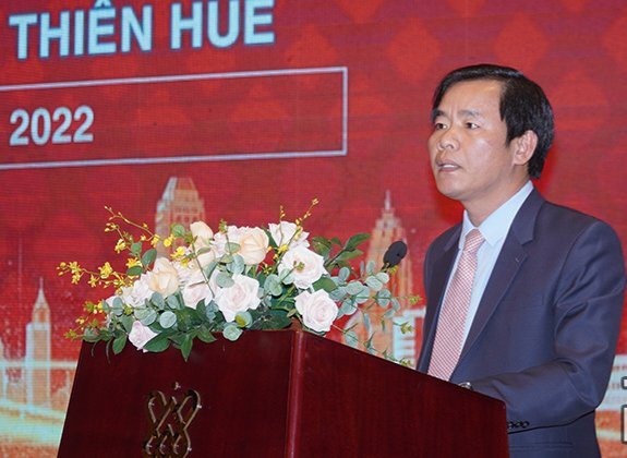 Chủ tịch UBND tỉnh Nguyễn Văn Phương phát biểu tại buổi tọa đàm.